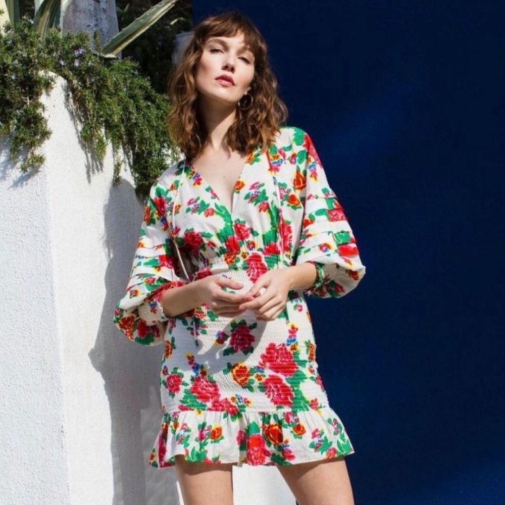 NEW RHODE Anya Plunging Neckline Smocked Floral All Over Print Mini Dress NWT